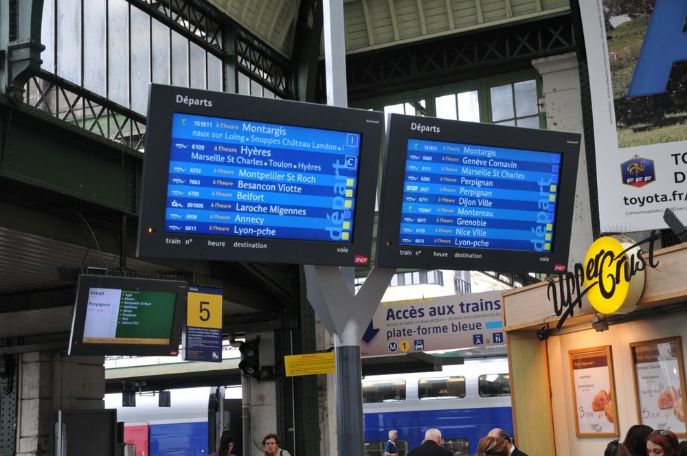 La SNCF veut (enfin) parler à ses clients